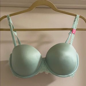 Brand New Victoria’s Secret multi way bra